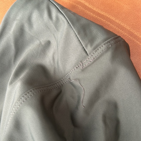 Pure Barre Heroine Sport Branded Set - Picture 5 of 5